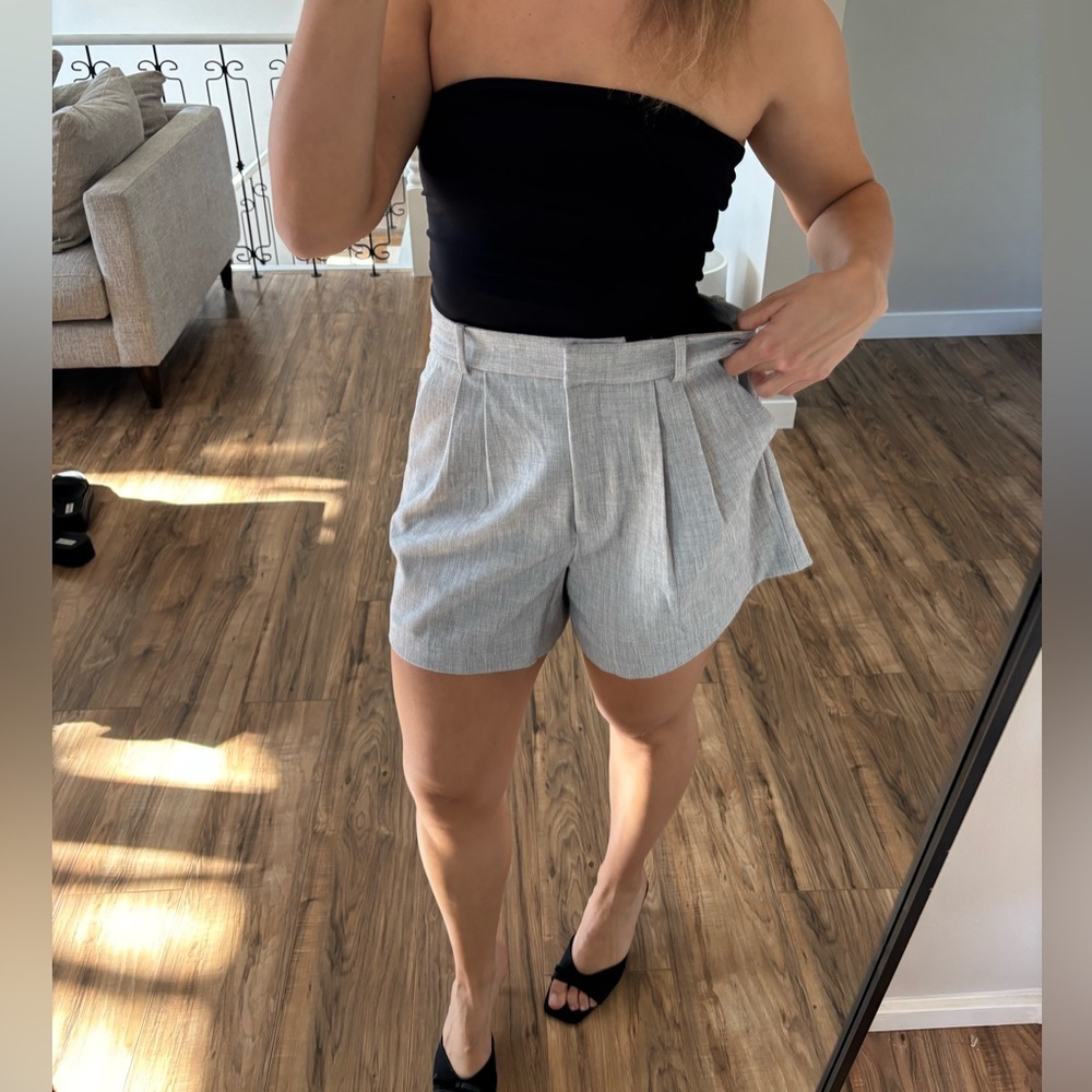 Curve Love A&F Sloane Tailored Short - Picture 3 of 6